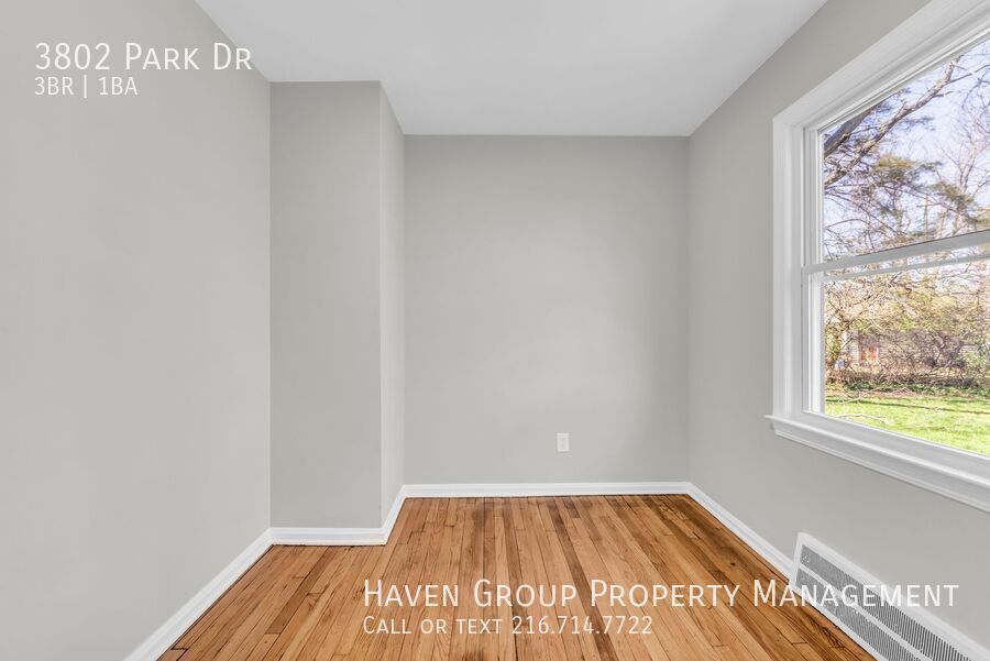 Welcome to 3802 Park Dr, Parma, OH 44134! This cozy 3-bedroom, 1-bath single-family home offers a bright living space, functional kitchen, and comfortable bedrooms, perfect for everyday living. property image