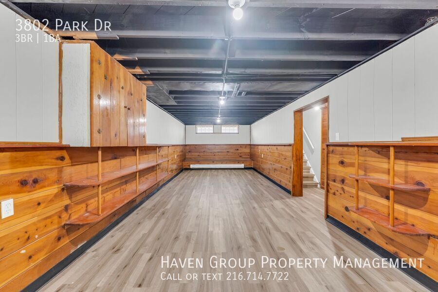 Welcome to 3802 Park Dr, Parma, OH 44134! This cozy 3-bedroom, 1-bath single-family home offers a bright living space, functional kitchen, and comfortable bedrooms, perfect for everyday living. property image