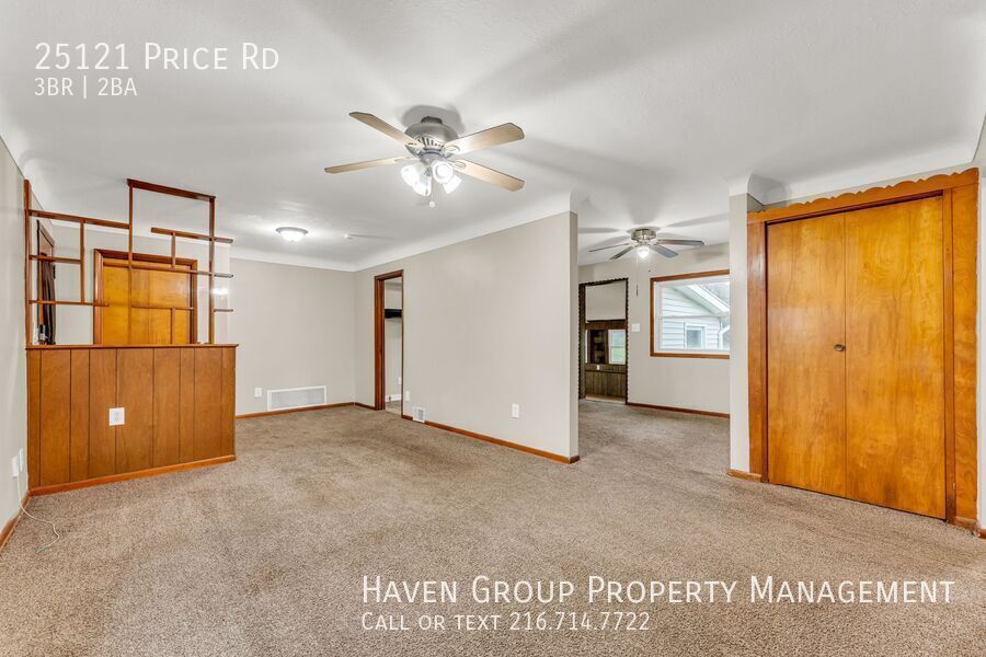 25121 Price Rd, Bedford Heights - Welcome to this spacious 3-bed 1.5-bath single-family home!  property image