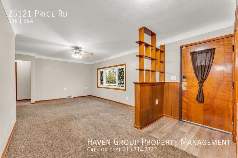 25121 Price Rd, Bedford Heights - Welcome to this spacious 3-bed 1.5-bath single-family home!  property image