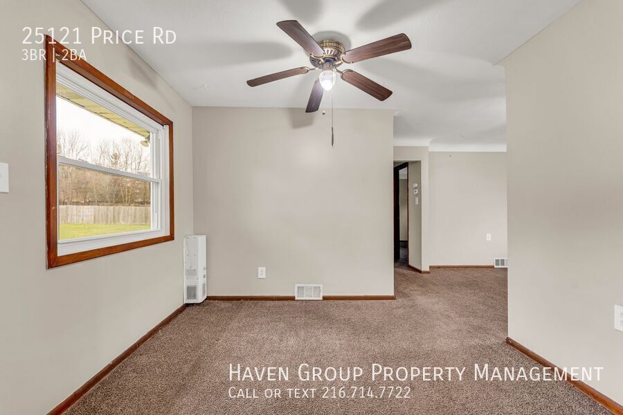 25121 Price Rd, Bedford Heights - Welcome to this spacious 3-bed 1.5-bath single-family home!  property image