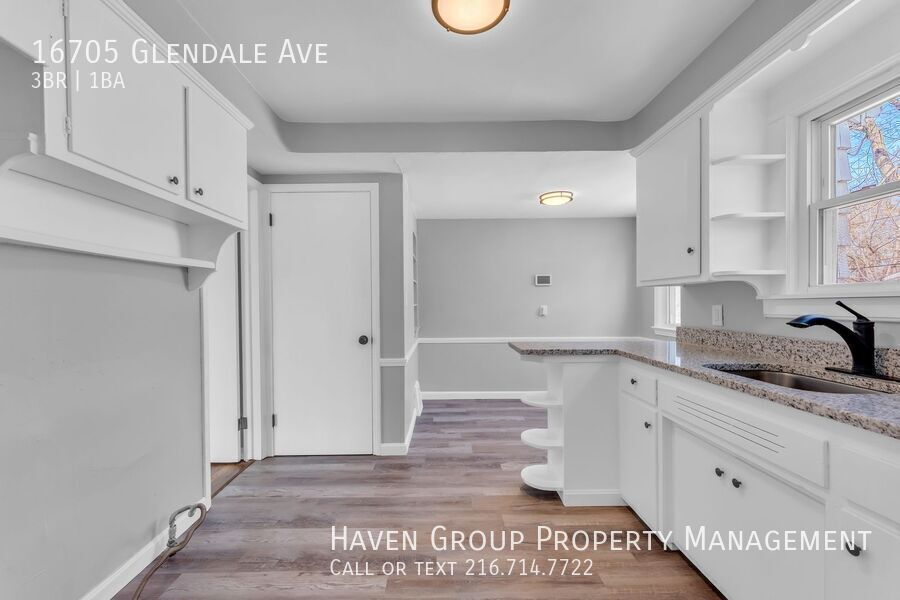 16705 Glendale Ave, Cleveland - Spacious 3-bed 1-bath single-family home! property image