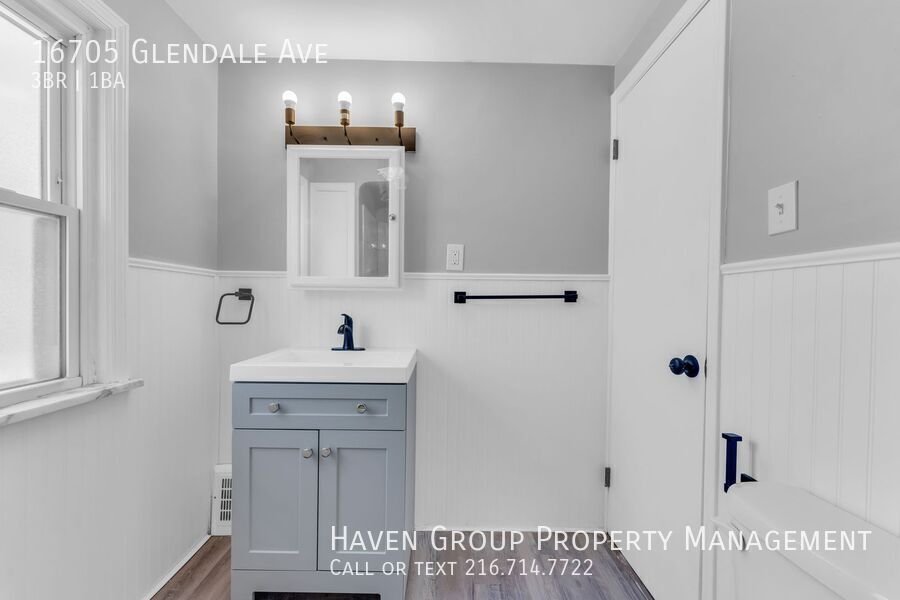 16705 Glendale Ave, Cleveland - Spacious 3-bed 1-bath single-family home! property image