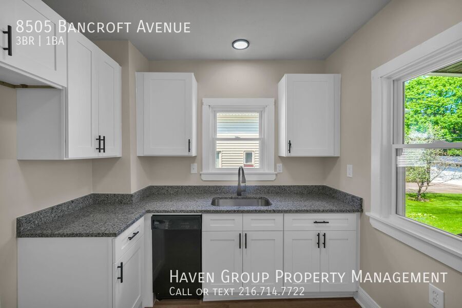 8505 Bancroft Ave, Cleveland - Spacious 3-bed 1-bath single-family home! property image