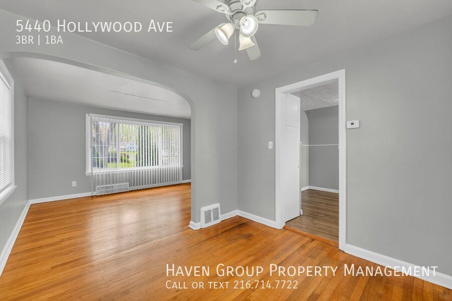 5440 Hollywood Ave, Maple Heights- Spacious 3-bed 1-bath single-family home! property image