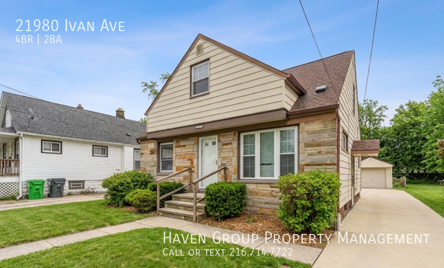 21980 Ivan Ave, Euclid - Spacious 4-bed 2-bath single-family home! property image
