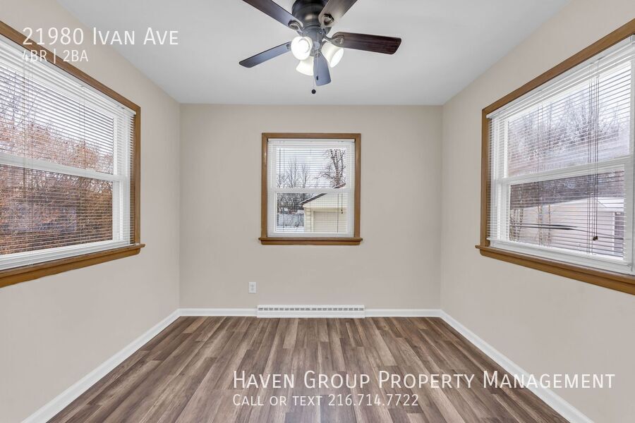 21980 Ivan Ave, Euclid - Spacious 4-bed 2-bath single-family home! property image
