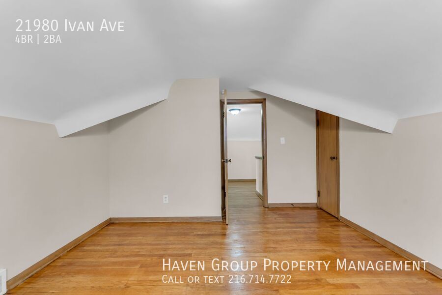 21980 Ivan Ave, Euclid - Spacious 4-bed 2-bath single-family home! property image