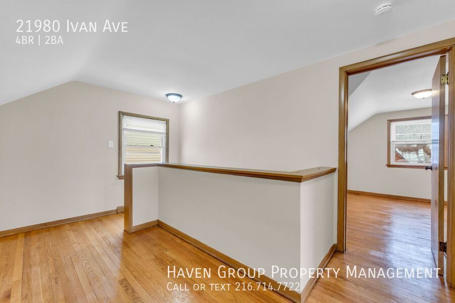 21980 Ivan Ave, Euclid - Spacious 4-bed 2-bath single-family home! property image