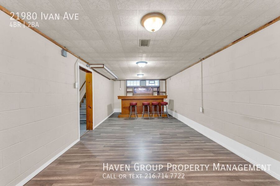 21980 Ivan Ave, Euclid - Spacious 4-bed 2-bath single-family home! property image
