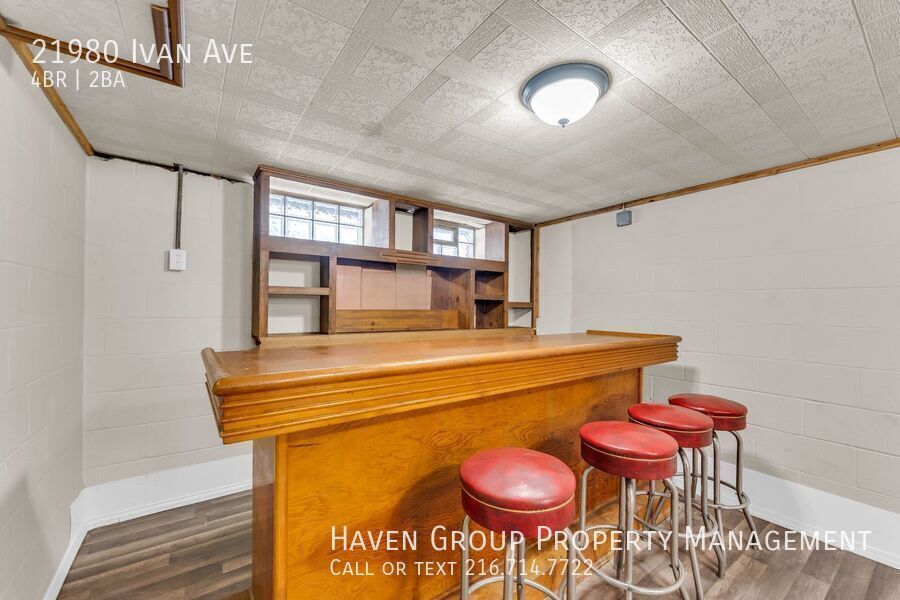 21980 Ivan Ave, Euclid - Spacious 4-bed 2-bath single-family home! property image