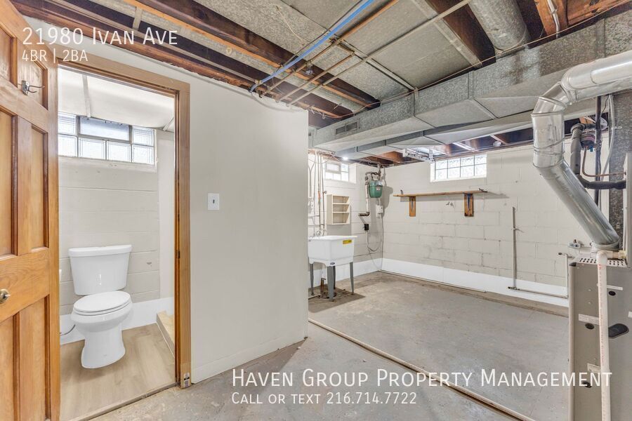 21980 Ivan Ave, Euclid - Spacious 4-bed 2-bath single-family home! property image