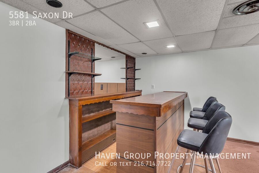 5581 Saxon Dr, Garfield Heights - Spacious 3-bed 2-bath single-family home! property image