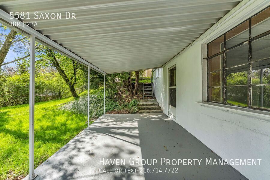 5581 Saxon Dr, Garfield Heights - Spacious 3-bed 2-bath single-family home! property image