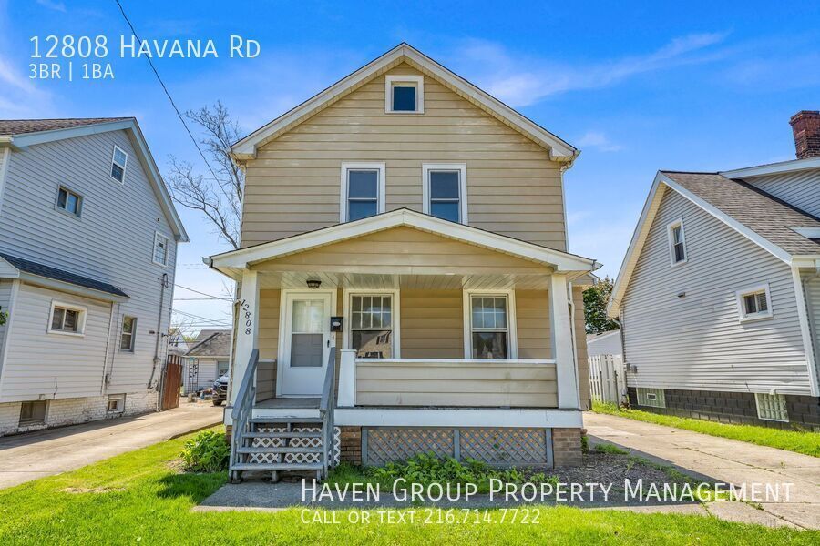 12808 Havana Rd, Garfield Hts, Ohio, 44125 - Spacious 3-bed 1-bath single-family home! property image