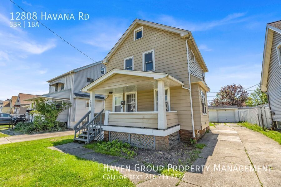 12808 Havana Rd, Garfield Hts, Ohio, 44125 - Spacious 3-bed 1-bath single-family home! property image