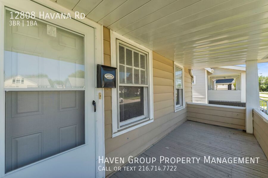 12808 Havana Rd, Garfield Hts, Ohio, 44125 - Spacious 3-bed 1-bath single-family home! property image