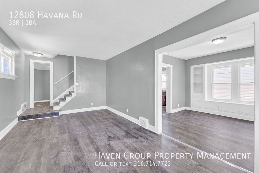 12808 Havana Rd, Garfield Hts, Ohio, 44125 - Spacious 3-bed 1-bath single-family home! property image