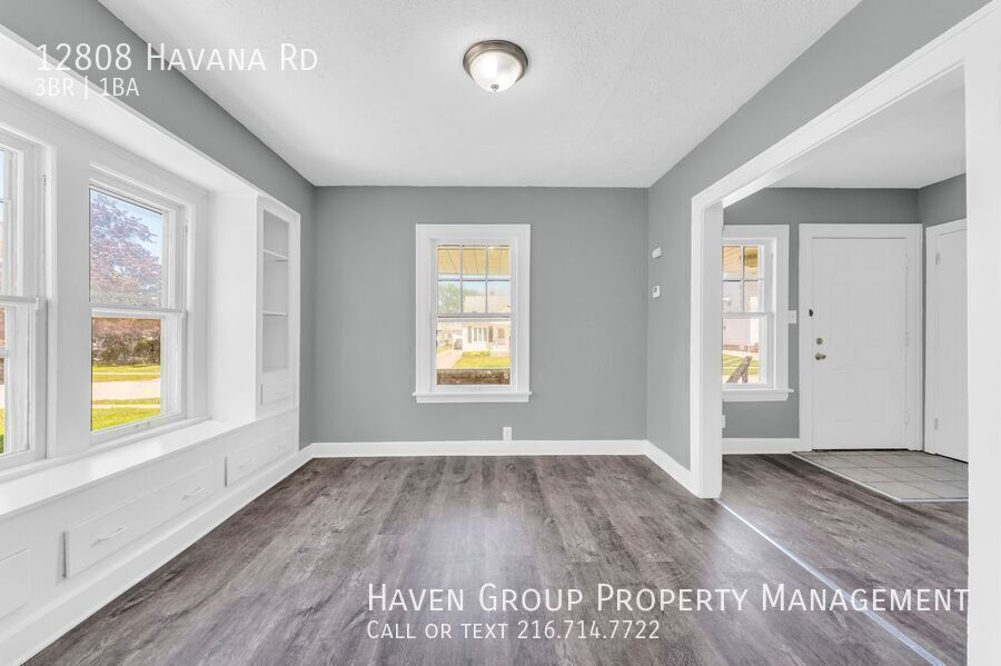 12808 Havana Rd, Garfield Hts, Ohio, 44125 - Spacious 3-bed 1-bath single-family home! property image