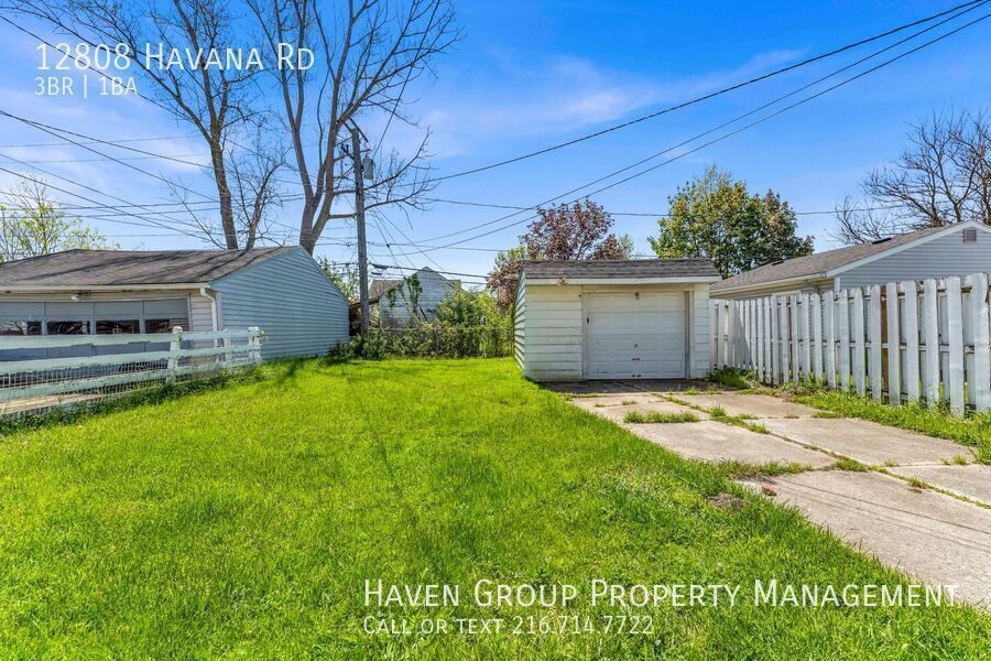 12808 Havana Rd, Garfield Hts, Ohio, 44125 - Spacious 3-bed 1-bath single-family home! property image