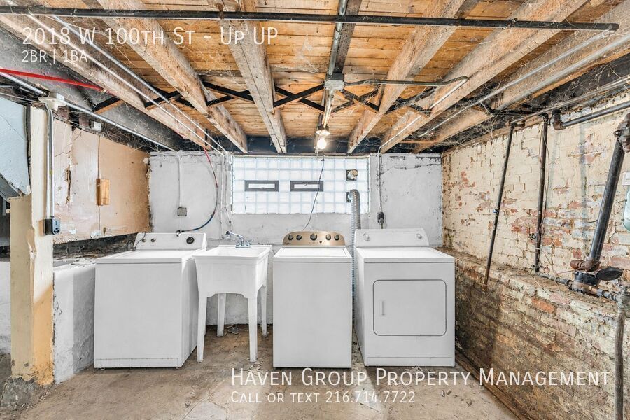2018 W 100th St | UP, Cleveland, Ohio, 44102 - Spacious 2-bed 1-bath multi-family home! property image