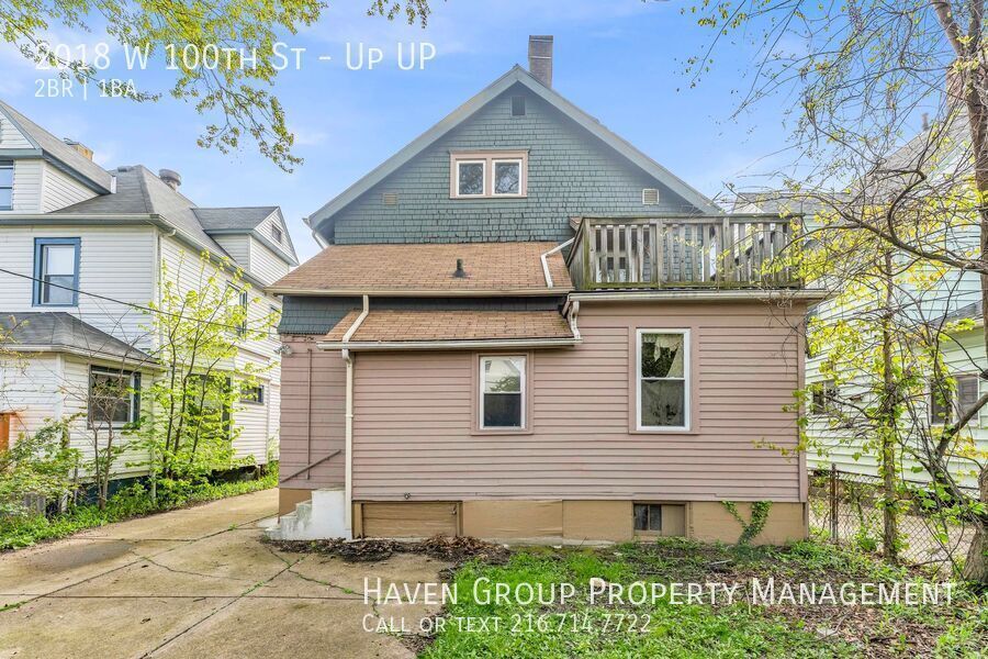 2018 W 100th St | UP, Cleveland, Ohio, 44102 - Spacious 2-bed 1-bath multi-family home! property image