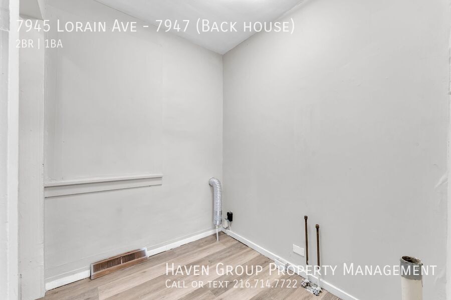 7945 (7947) Lorain Ave | Back House, Cleveland, Ohio, 44102 - Spacious 2-bed 1-bath multi-family home! property image