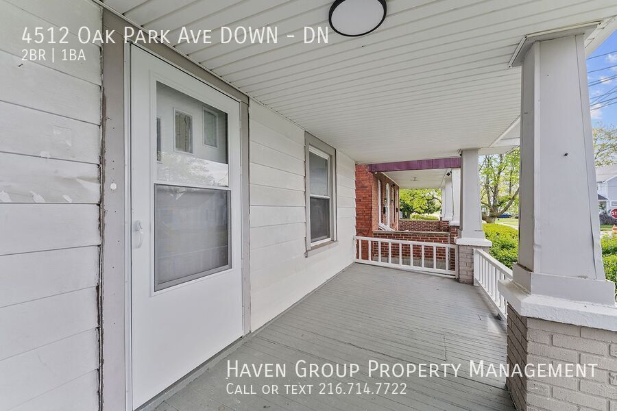 4512 Oak Park Ave| DN, Cleveland, Ohio, 44109 - Spacious 2-bed 1-bath multi-family home! property image