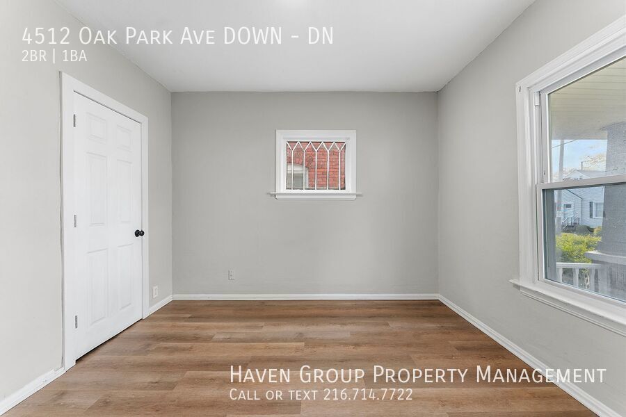 4512 Oak Park Ave| DN, Cleveland, Ohio, 44109 - Spacious 2-bed 1-bath multi-family home! property image