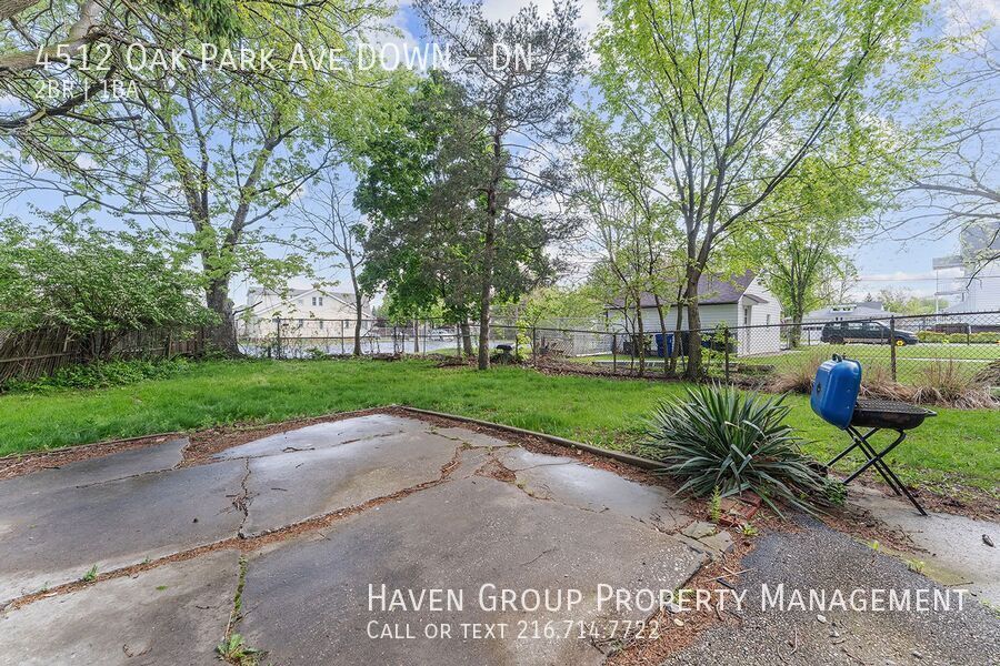 4512 Oak Park Ave| DN, Cleveland, Ohio, 44109 - Spacious 2-bed 1-bath multi-family home! property image