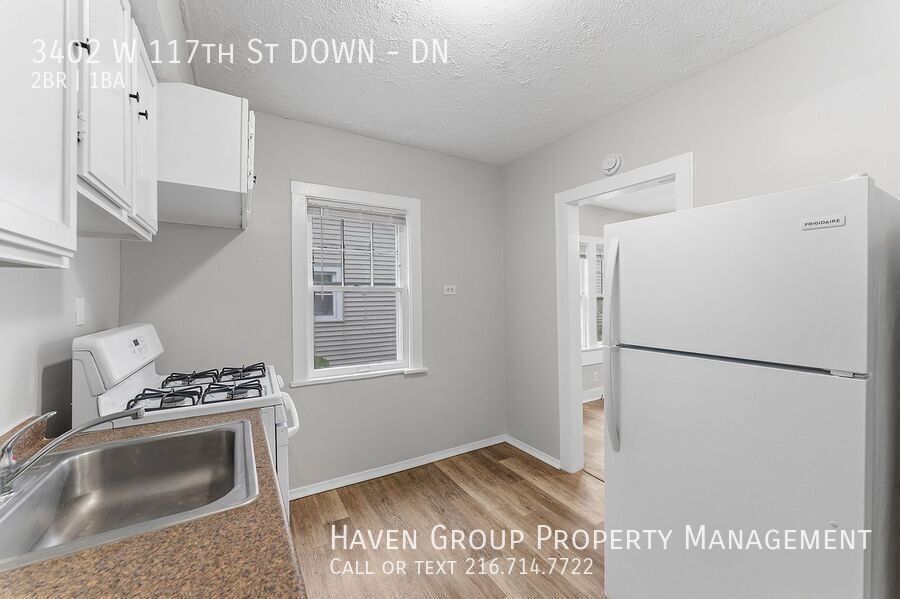3400 (3402) W 117th St | DN, Cleveland, Ohio 44111 - Spacious 2-bed 1-bath multi-family home! property image