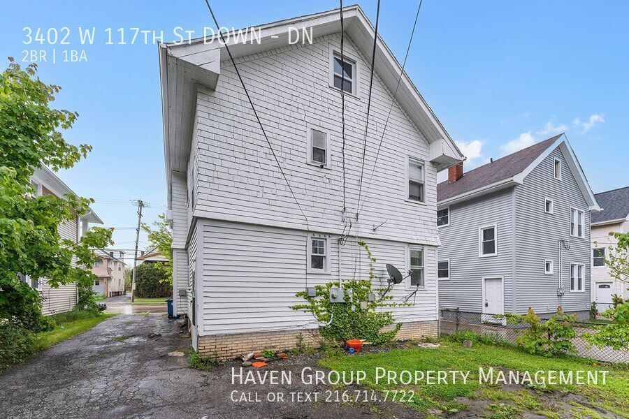 3400 (3402) W 117th St | DN, Cleveland, Ohio 44111 - Spacious 2-bed 1-bath multi-family home! property image