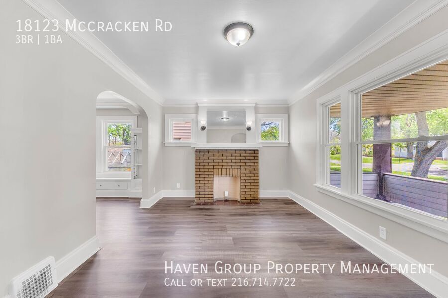 18123 McCracken Rd, Maple Heights, Ohio, 44137- Spacious 3-bed 1-bath single-family home! property image