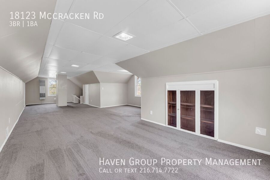18123 McCracken Rd, Maple Heights, Ohio, 44137- Spacious 3-bed 1-bath single-family home! property image