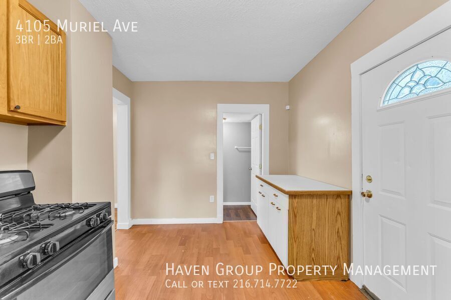 4105 Muriel Ave, Cleveland, Ohio, 44109- Spacious 3-bed 1.5 -bath single-family home! property image