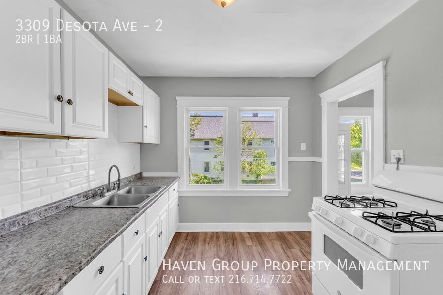 3309 Desota Ave | Unit 2, Cleveland Heights, Ohio, 44118 - Spacious 2-bed 1-bath multi-family home! property image