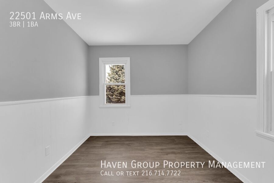 22501 Arms Ave, Euclid - Spacious 3-bed 1-bath single-family home! property image