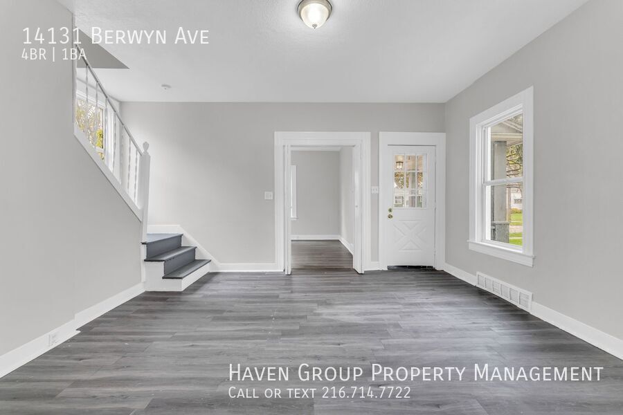 14131 Berwyn Ave, Cleveland, Ohio, 44111- Spacious 4-bed 1 -bath single-family home! property image