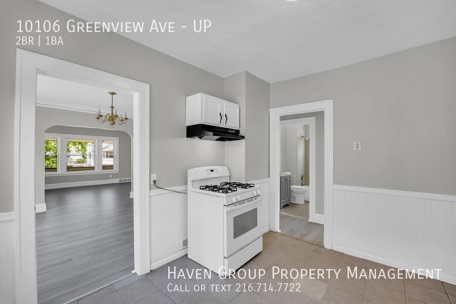10106 Greenview Ave | UP, Garfield Heights, Ohio, 44125 - Spacious 2-bed 1-bath multi-family home! property image