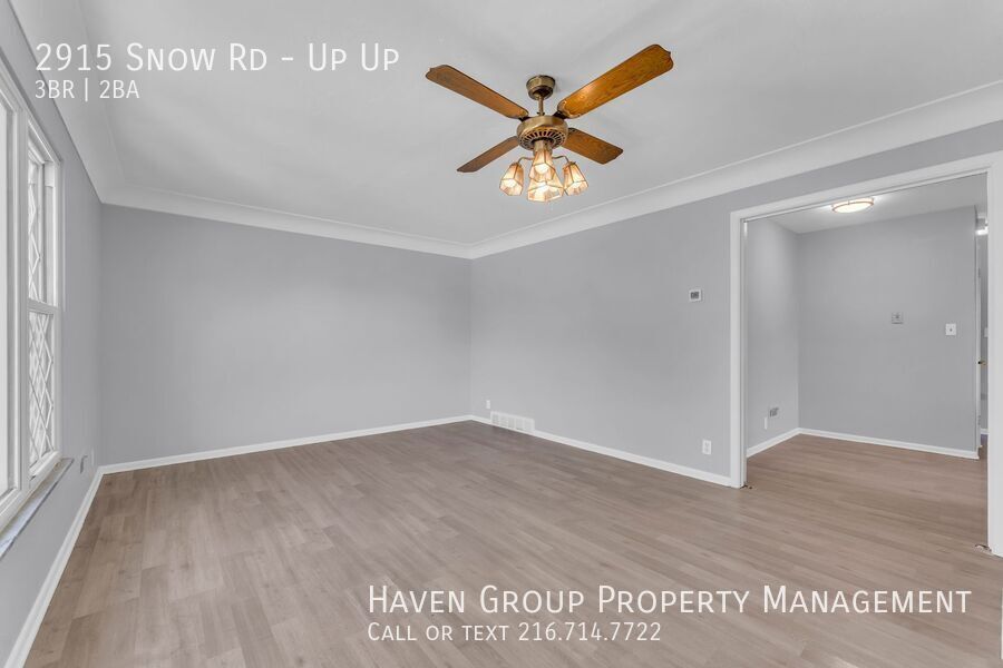 2915 Snow Rd | UP, Parma, Ohio, 44134 - Spacious 3-bed 1.5-bath multi-family home! property image