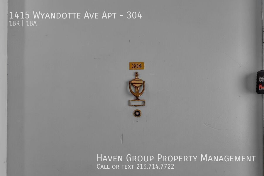 1415 Wyandotte Ave | Unit #304, Lakewood, Ohio, 44107 - Spacious 1-bed 1-bath apartment! Heat Included property image