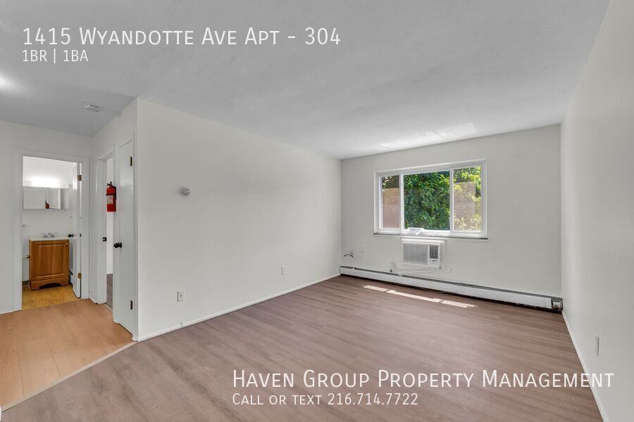 1415 Wyandotte Ave | Unit #304, Lakewood, Ohio, 44107 - Spacious 1-bed 1-bath apartment! Heat Included property image