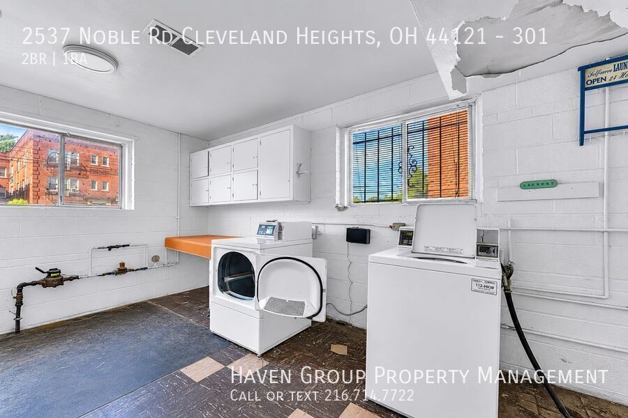 2537 Noble Rd | Apt 301, Cleveland Heights, Ohio, 44121 - Spacious 2-bed 1-bath apartment! property image