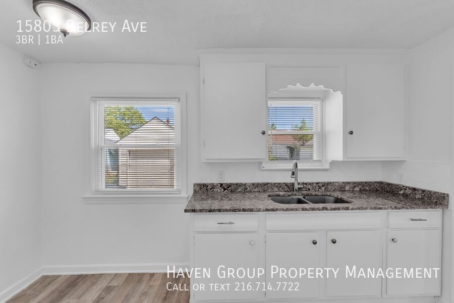 15803 Delrey Ave, Cleveland, Ohio, 44128- Spacious 3-bed 1 -bath single-family home! property image
