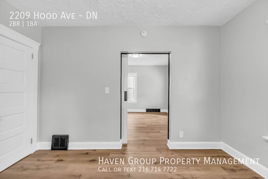 2209 Hood Ave| DN, Cleveland, Ohio, 44109 - Spacious 2-bed 1-bath multi-family home! property image