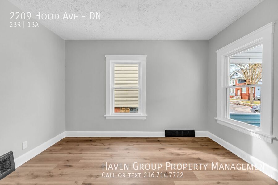 2209 Hood Ave| DN, Cleveland, Ohio, 44109 - Spacious 2-bed 1-bath multi-family home! property image