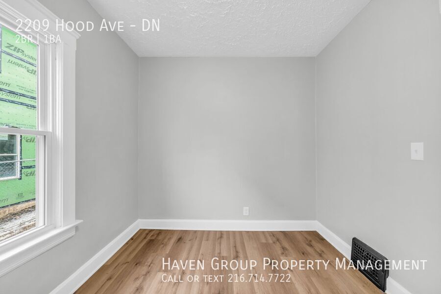 2209 Hood Ave| DN, Cleveland, Ohio, 44109 - Spacious 2-bed 1-bath multi-family home! property image