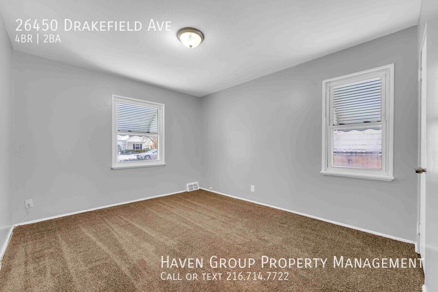 26450 Drakefield Ave, Euclid, Ohio, 44132- Spacious 4-bed 1.5 -bath single-family home! property image