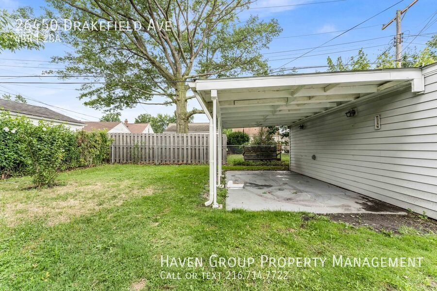26450 Drakefield Ave, Euclid, Ohio, 44132- Spacious 4-bed 1.5 -bath single-family home! property image