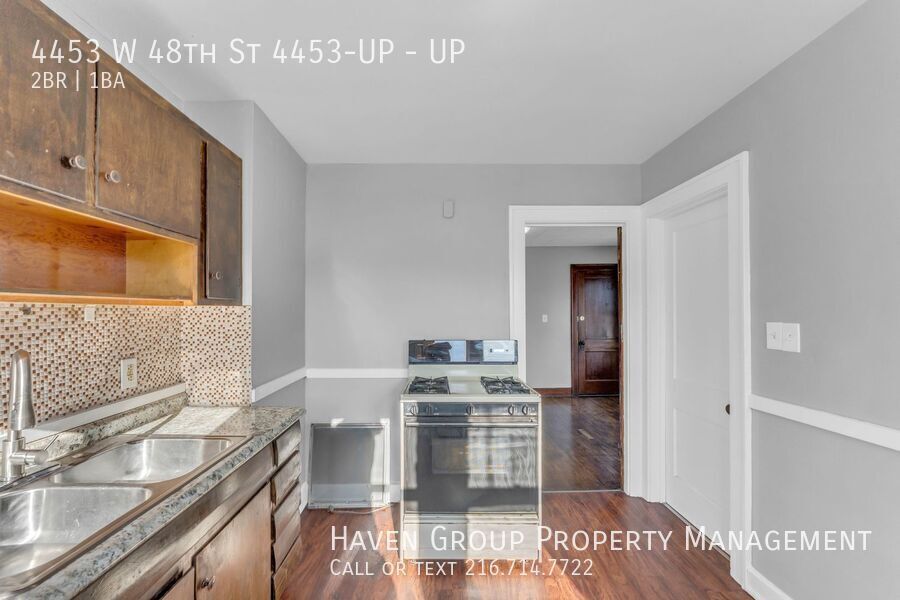 4453 W 48th St | UP, Cleveland, Ohio, 44144 - Spacious 2-bed 1-bath multi-family home! property image